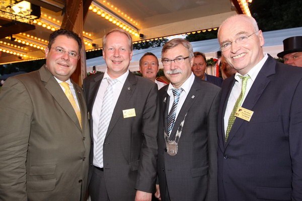 Schuefest   528.jpg